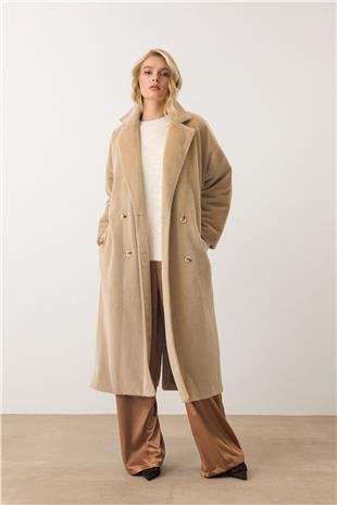 Kadın Bej Çift Düğmeli Yumuşak Dokulu Kaşe Kaban VS00949