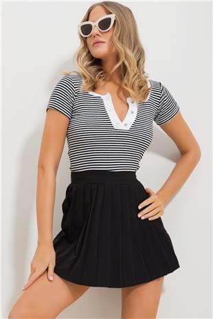 Kadın Beyaz Çıt Çıt Kapamalı Çizgili Crop Örme Bluz ALC-X11552