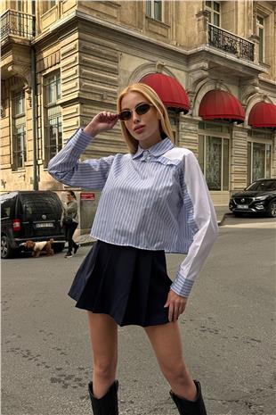 Kadın Mavi Çizgili Kontrast Uzun Kollu Asimetrik Düğme Detaylı Crop Gömlek VS00920