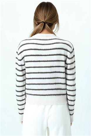 Kadın Yeşil Çizgili Tüylü Dokulu Bisiklet Yaka Triko Kazak VS01052