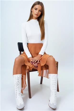 Kadın Ekru Dik Yaka Pamuklu Likralı Basic Bluz VS00848