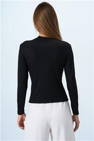 Kadın Siyah Dik Yaka Pamuklu Likralı Basic Bluz VS00848