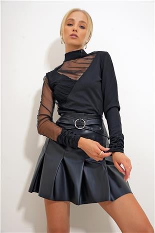 Kadın Siyah Dik Yaka Tül Detaylı Krep Örme Bluz ALC-X12563