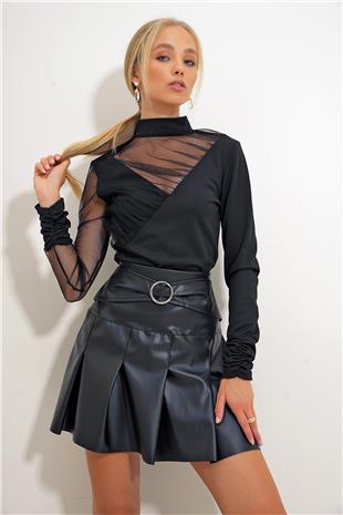 Kadın Siyah Dik Yaka Tül Detaylı Krep Örme Bluz ALC-X12563