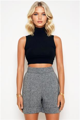 Kadın Gri Duble Paça Çift Cepli Kışlık Kaşe Şort ALC-X13297