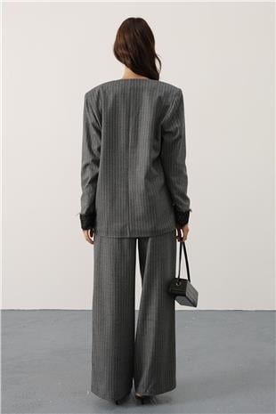 Kadın Gri Düğme Kapamalı Dantel Detaylı Çizgili Palazzo Pantolon VS01142