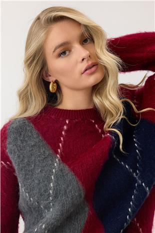 Kadın Bordo Ekose Desenli Yumuşak Dokulu Oversize Triko Kazak VS00946