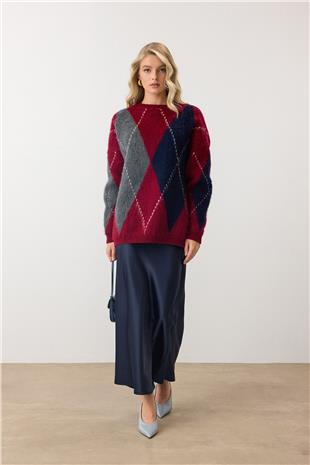 Kadın Bordo Ekose Desenli Yumuşak Dokulu Oversize Triko Kazak VS00946