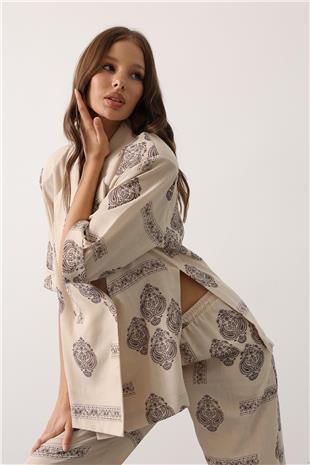 Kadın Ekru Etnik Desen Oversize Takım VS00641
