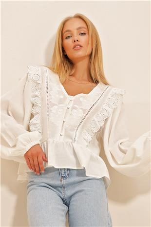 Kadın Ekru Fisto Nakış İşlemeli Dokuma Bluz ALC-X10736