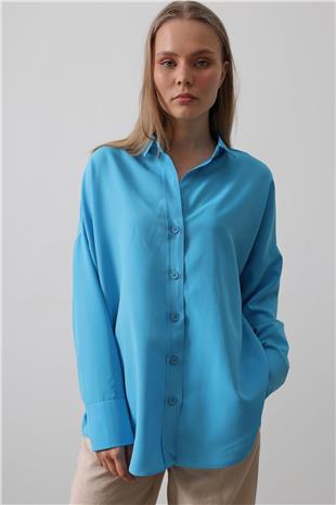Kadın Turkuaz Geniş Manşet Detaylı Oversize Gömlek VS00543