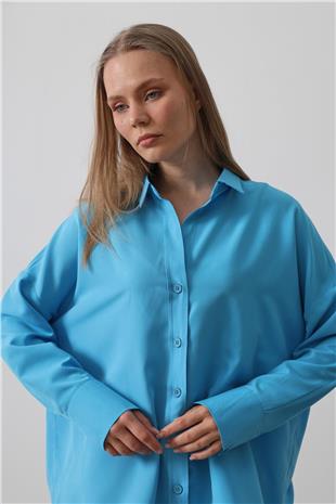 Kadın Turkuaz Geniş Manşet Detaylı Oversize Gömlek VS00543