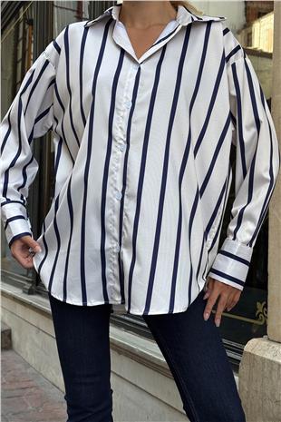 Kadın Lacivert Geniş Manşetli Çizgili Oversize Saten Gömlek VS00728