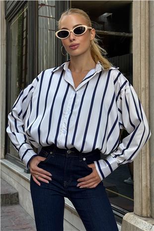 Kadın Lacivert Geniş Manşetli Çizgili Oversize Saten Gömlek VS00728