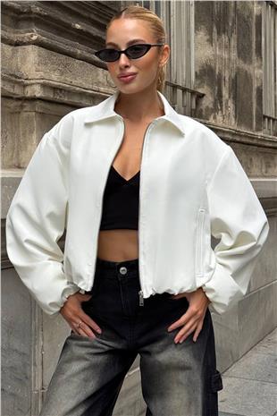Kadın Beyaz Gömlek Yaka Beli ve Kolları Lastikli Astarlı Bomber Ceket VS01394