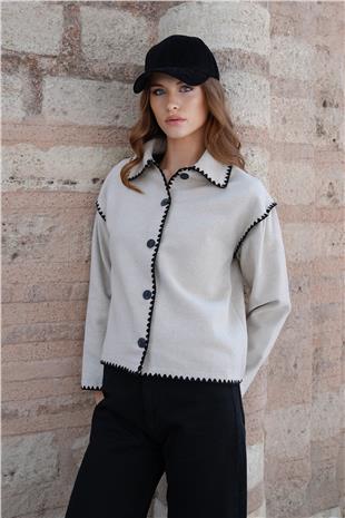 Kadın Bej Gömlek Yaka Düğme Kapamalı Kontrast Uzun Kollu Hırka VS01223