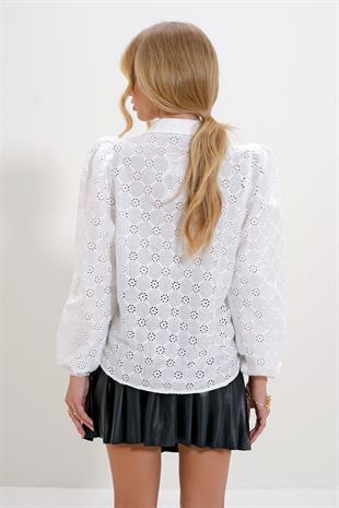 Kadın Beyaz Güpür Dokuma Premıum Gömlek ALC-X4366