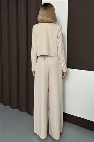 Kadın Krem Hakim Yaka Blazer Ceket Ve Pileli Palazzo Pantolon Takım VS01382