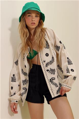 Kadın Bej Hakim Yaka Çiçek Desenli Nakış İşlemeli Keten Ceket ALC-X8989