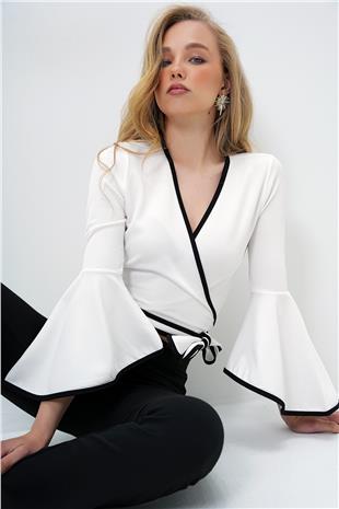 Kadın Beyaz İspanyol Kol Biye Detaylı Bağlamlı Kruvaze Bluz ALC-X13893