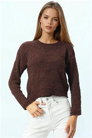 Kadın Kahverengi Kabartma Desenli Bisiklet Yaka Uzun Kollu Triko Kazak VS01051