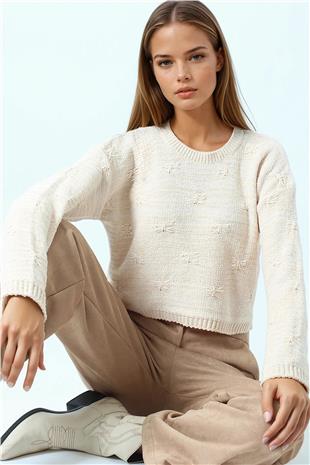 Kadın Bej Kabartma Desenli Bisiklet Yaka Uzun Kollu Triko Kazak VS01051