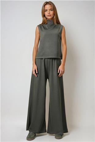 Kadın Açık Haki Balıkçı Yaka Kolsuz Bluz Ve Geniş Paça Pantolon Takım ALC-X14663