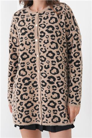 Kadın BEJ Leopar Desenli Düğmeli Yumoş Triko Hırka VS01446