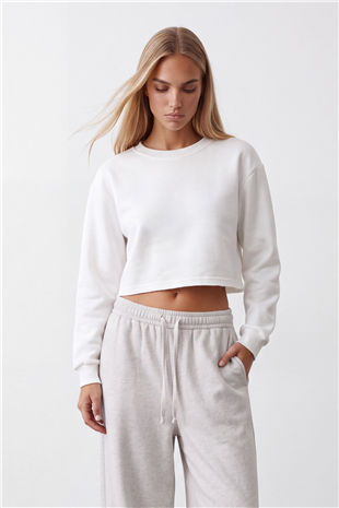 Kadın Beyaz Bisiklet Yaka Eteği Pis Dikişli 3 İplik İçi Şardonlu Sweatshirt Alc-X15863