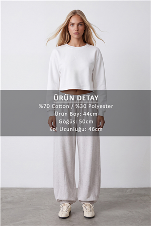 Kadın Beyaz Bisiklet Yaka Eteği Pis Dikişli 3 İplik İçi Şardonlu Sweatshirt Alc-X15863
