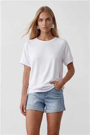 Kadın Beyaz Bisiklet Yaka Reglan Kol Oversize T-Shırt Alc-X15492