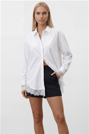 Kadın Beyaz Eteği Ve Manşetleri Dantel Detaylı Oversize Poplin Gömlek Alc-X15447