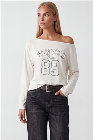 Kadın Beyaz Kayık Yaka Baskılı Modal Sweatshirt Alc-X15731
