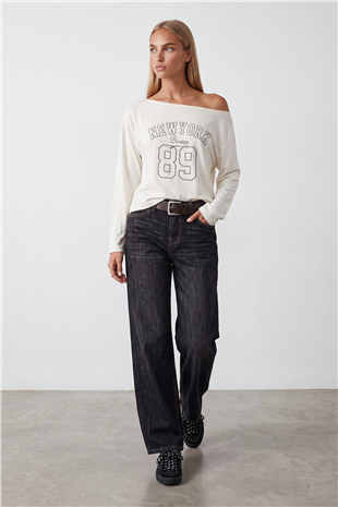Kadın Beyaz Kayık Yaka Baskılı Modal Sweatshirt Alc-X15731
