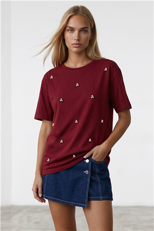 Kadın Bordo Bisiklet Yaka Oversize İnci Ve Taş İşlemeli T-Shirt ALC-X11964
