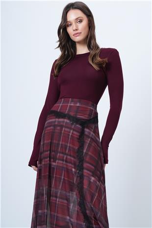 Kadın BORDO Parmak Detaylı Bisiklet Yaka Basic Bluz VS01558