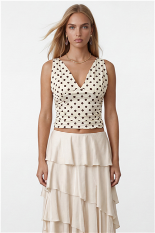 Kadın Ekru Askılı Drape Detaylı Puantiyeli Crop Bluz Alc-X15484
