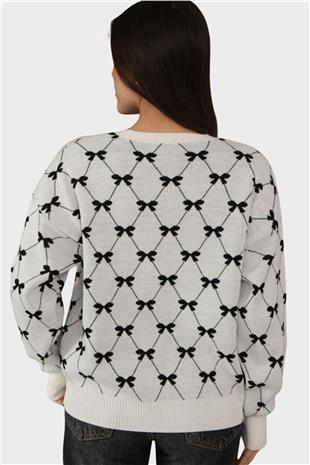 Kadın Ekru Bisiklet Yaka Kurdale Desenli Triko Kazak Alc-X14822