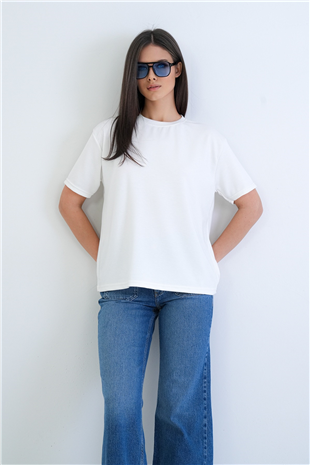 Kadın Ekru Bisiklet Yaka Oversize T-Shirt Alc-X15262