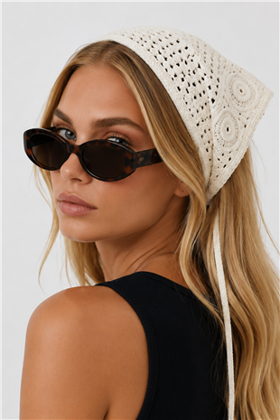 Ekru Çiçek Motifli Bandana Alc-X15560