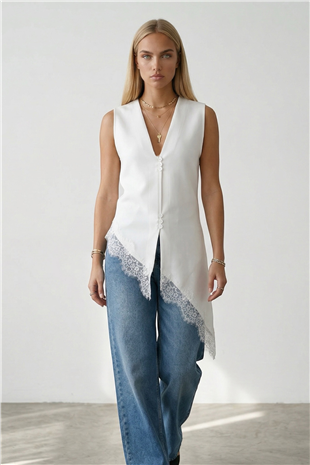 Kadın Ekru Dantel Detaylı V Yaka Düğmeli Dokuma Yelek Alc-X15387