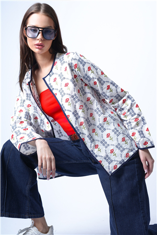 Kadın Ekru-Lacivert Çiçek Desenli Biyeli Dokuma Ceket Alc-X14934
