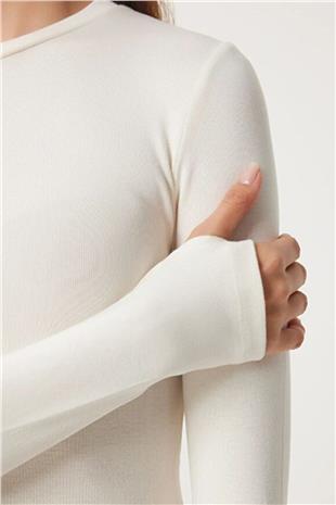 Kadın EKRU Parmak Detaylı Bisiklet Yaka Basic Bluz VS01469
