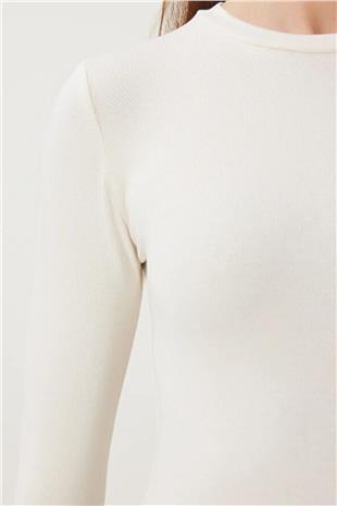 Kadın EKRU Parmak Detaylı Bisiklet Yaka Basic Bluz VS01469