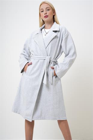 Kadın Gri Çift Cepli İçi Astarsız Kendinden Kemerli Kaşe Kaban Prm1102