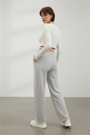 Kadın Gri Yüksek Bel Önü Çimalı Bol Paça Çift Cepli Eşofman Altı ALC-X7957