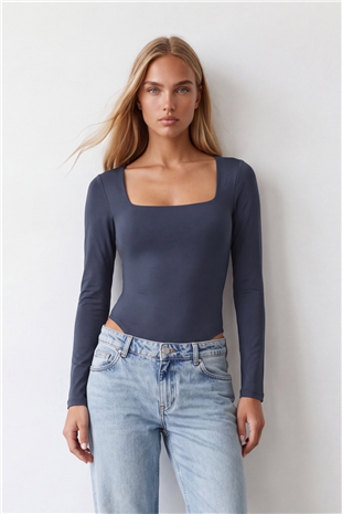Kadın İndigo Kare Yaka Tulumlu Alttan Çıtçıtlı Bodysuit Alc-X14390