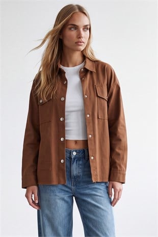 Kadın Kahverengi Çift Cepli Çıt Çıt Kapamalı Oversize Gömlek Gabardin Ceket VS01197