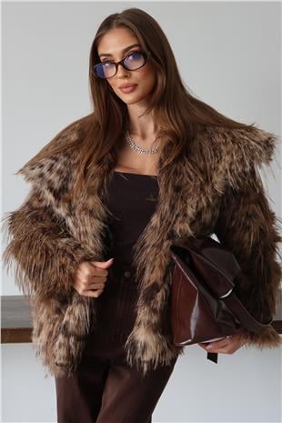 Kadın KAHVERENGİ Geniş Yaka Püsküllü Premium Kürk Ceket VS01472