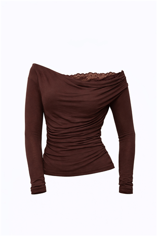 Kadın Kahverengi Madonna Yaka Dantel Detaylı Dokulu Bluz Alc-X15139